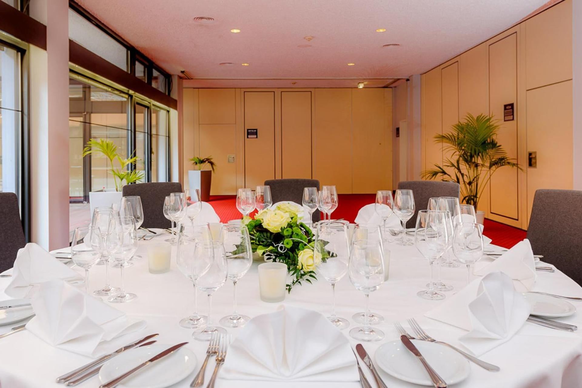 Achat Hotel Braunschweig Exteriör bild