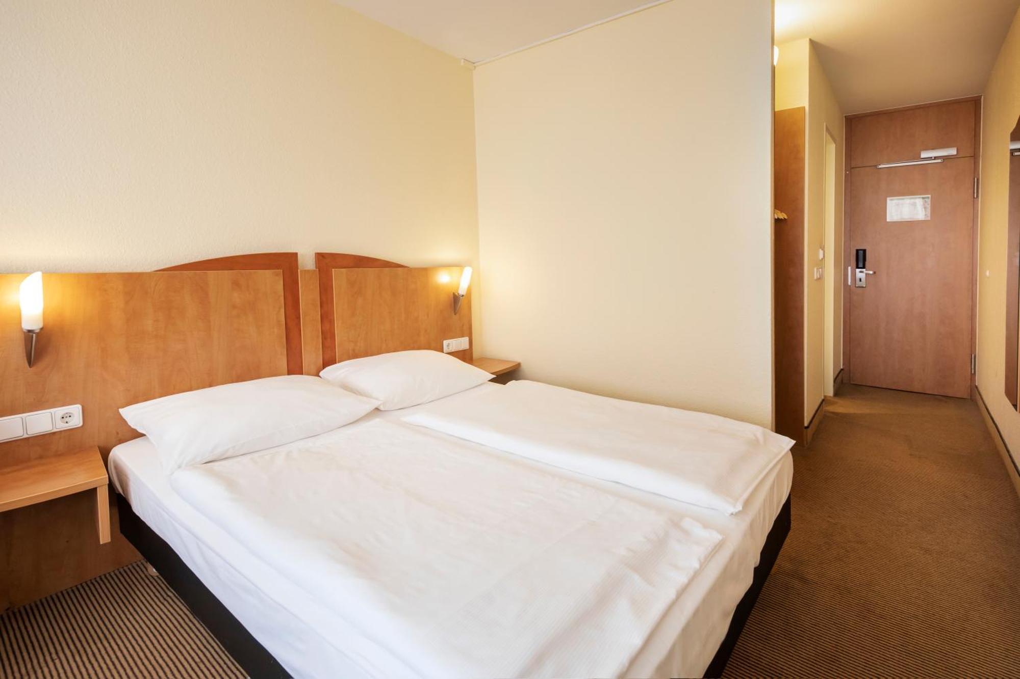 Achat Hotel Braunschweig Exteriör bild