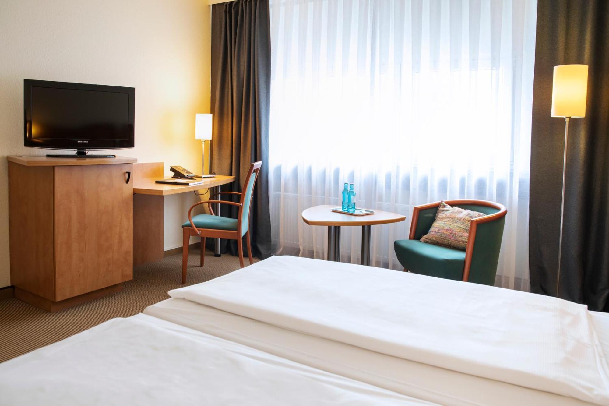 Achat Hotel Braunschweig Exteriör bild