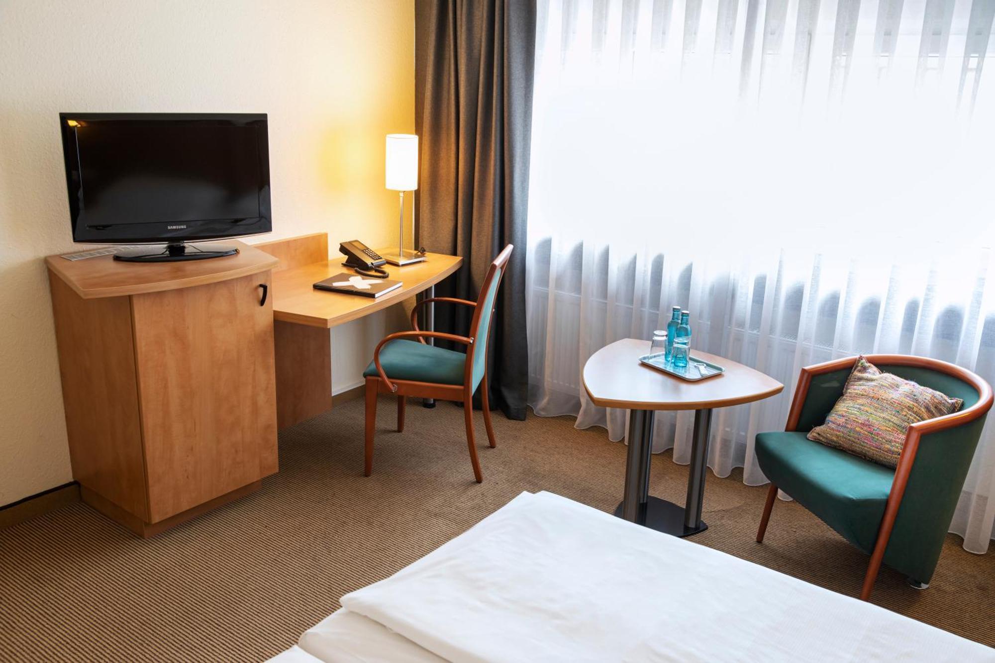 Achat Hotel Braunschweig Exteriör bild