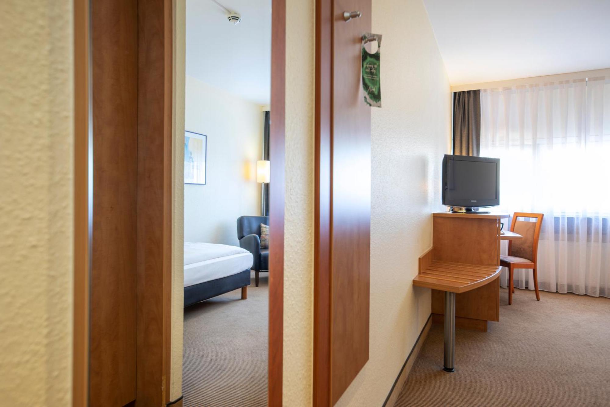 Achat Hotel Braunschweig Exteriör bild