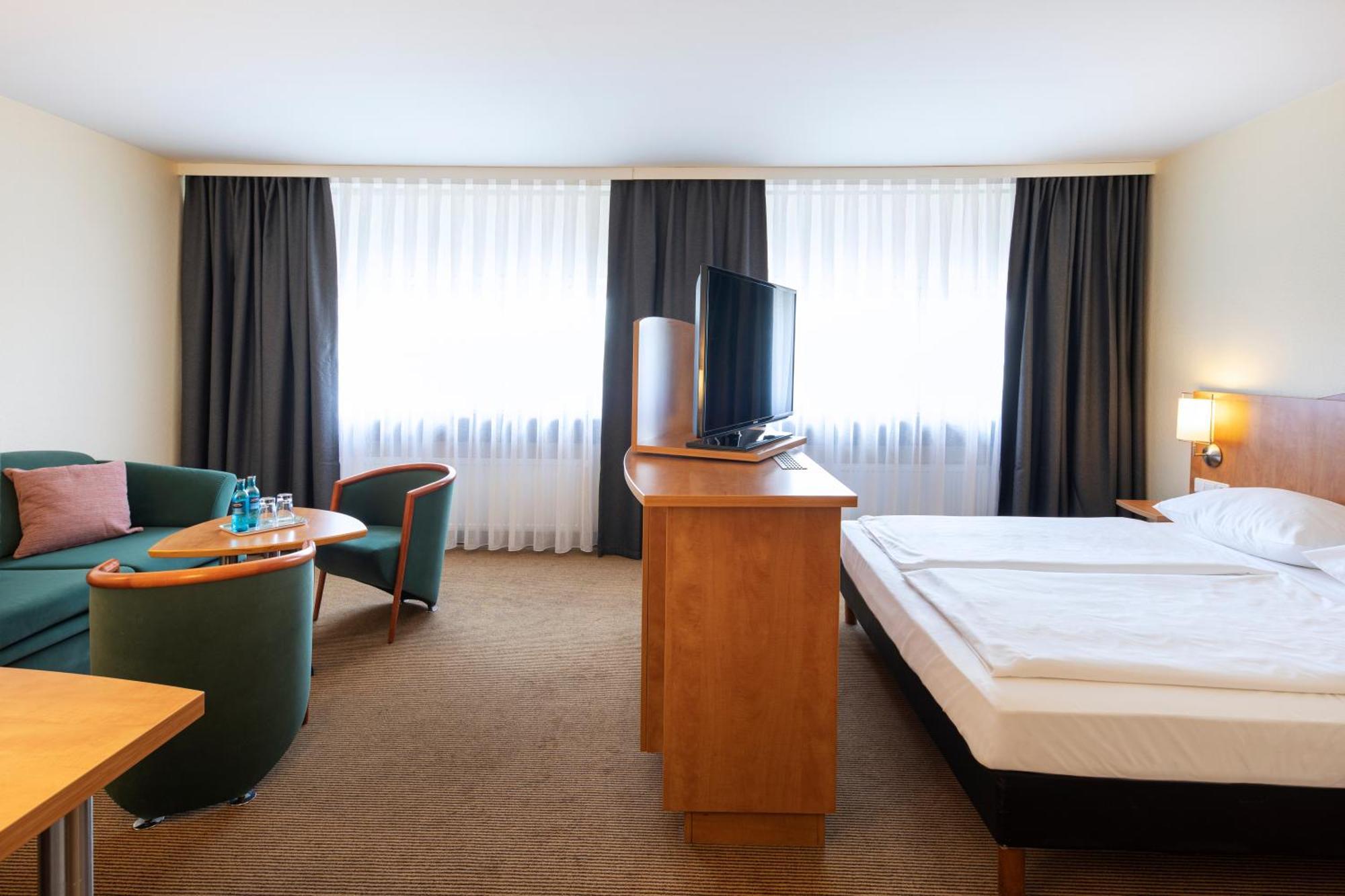 Achat Hotel Braunschweig Exteriör bild