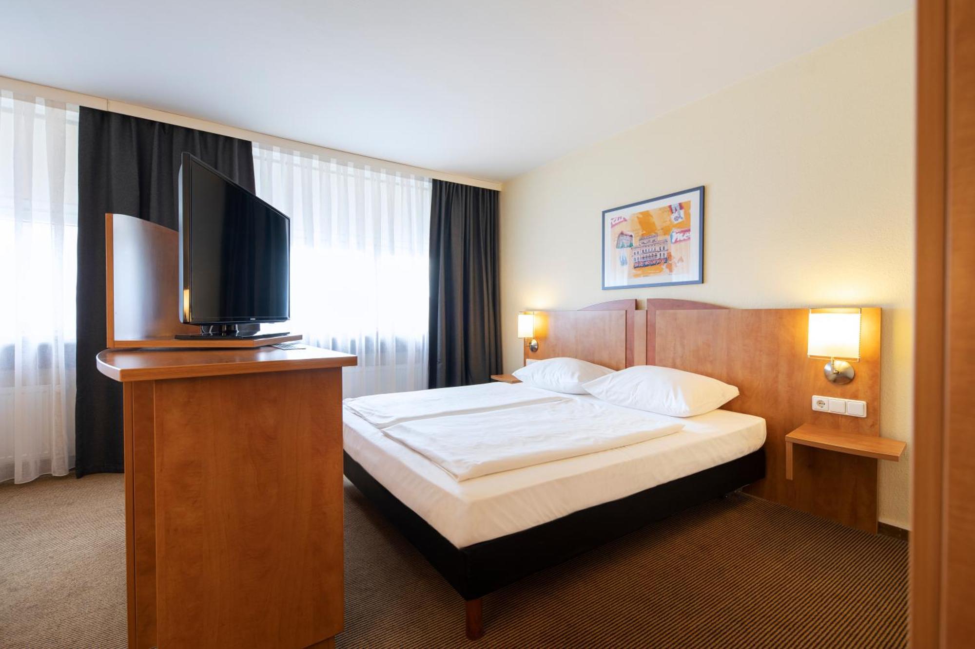 Achat Hotel Braunschweig Exteriör bild